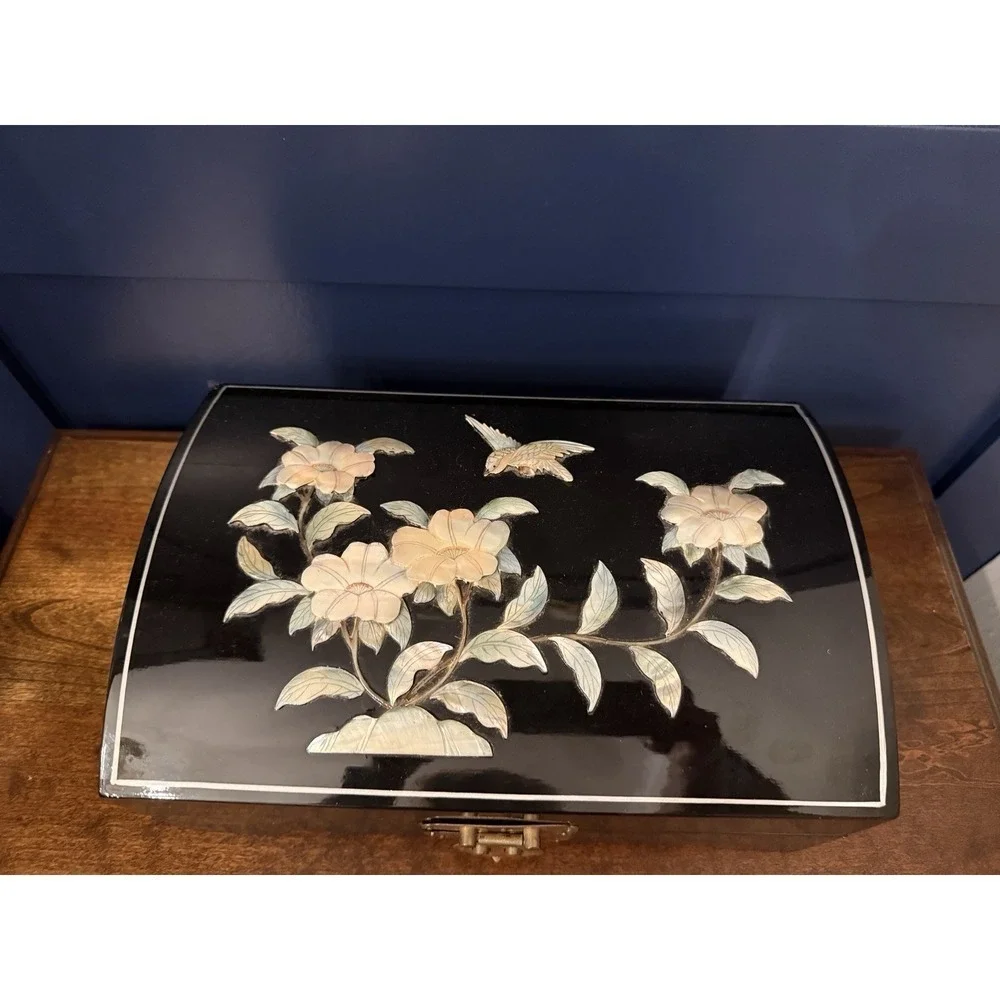 Vintage Large Black Lacquer & Inlaid Mother of Pearl Jewelry Box w/Mirror 12